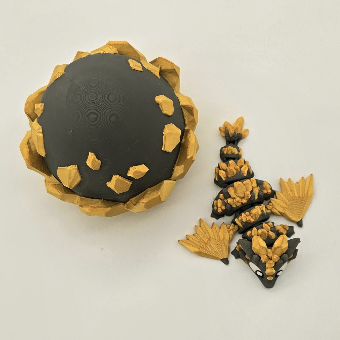 Kristalldrache im Ei Ansicht 3